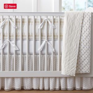 Metallic dot grin skit and bumper